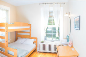 Best place to stay in Nelson BC for budget travelers